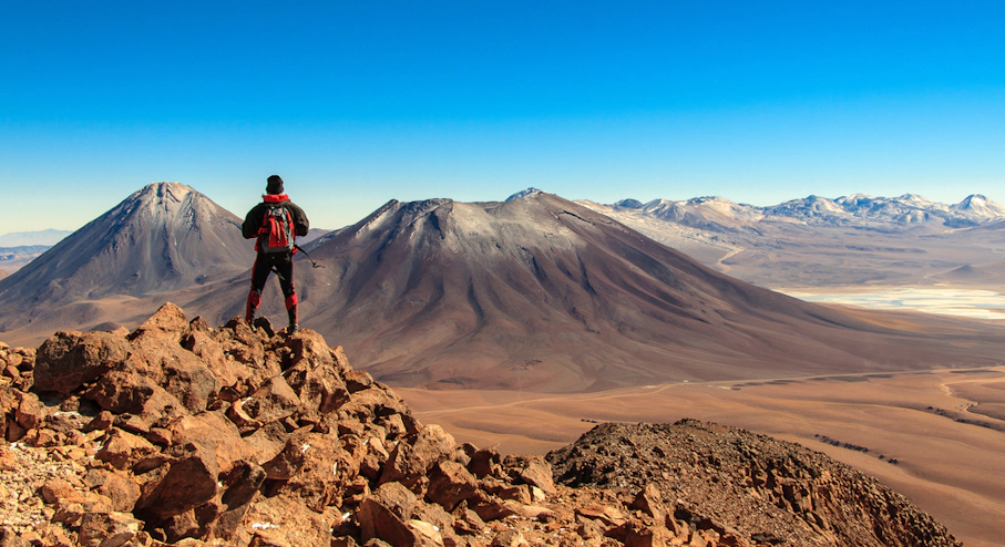 trekking cerro toco